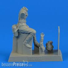 Aerobonus 320.12 - 1:32 Russian WWII Pilot