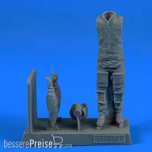 Aerobonus 320,158 - 1:32 NATO Combat Pilot