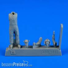 Aerobonus 480.144 - 1:48 US Army Helicopter Pilot-Vietnam War1960 -1975