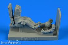 Aerobonus 480.161 - 1:48 Modern British Army Driver f.BAE Warrior