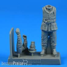 Aerobonus 350.018 - 1:35 British WW2 Sailor for the HMS X-craft submarine for MERIT