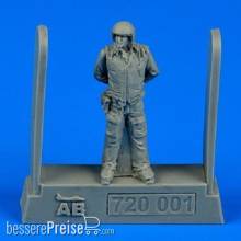 Aerobonus 720.001 - 1:72 Soviet air force fighter pilot