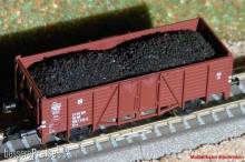 Modellbahn-Bachmann 2090314 - Braunkohle für Hädl, für den 2-achs. off. Güterwagen Ommk(u) Essen (Art.-Nr. 113504 u.ä.) Größe: 61,5 x 21 mm