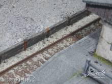 Juweela 21313 - 1:120 Schüttbahnsteig Holzschwellen, ~40cm