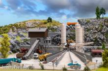 Faller 222228 - Betonmischwerk mit Kies-Verladesilo
