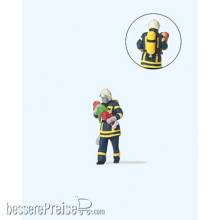 Preiser 28251 - Feuerwehrmann, Kind rettend.