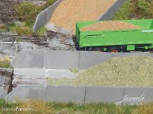 Juweela 28382 - 1:87 Silage braun 25g + grün 25g