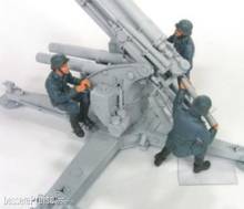 Hobby Fan HF569 - 1:35 88mm Flak Crew Set 2(Luftwaffe)-3 Fig.
