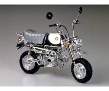 Tamiya 300016031 - 1:6 Honda Gorilla Spring Collection
