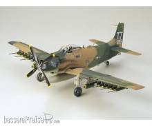 Tamiya 300061073 - 1:48 Douglas A-1J Skyrider USAF