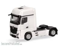 Herpa 317948 - Mercedes-Benz Actros L Gigaspace Solozugmaschine 2achs, weiß