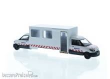 Rietze 33037 - Mühlhäuser MPVe Personentransportfahrzeug, 1:87
