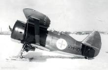 ICM 72075 - 1:72 I-153,WWII Finnish Air Force Fighter winter version
