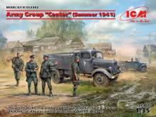 ICM DS3502 - 1:35 Army GroupCenter(Summer 1941)(Kfz1,Typ L3000S,German Infantry(4 figures)Ger.Drivers