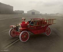 ICM 24004 - 1:24 Model T 1914 Firetruck American Car