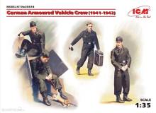 ICM 35614 - 1:35 German Armoured Vehicle Crew 1941-1942 4 figures and cat
