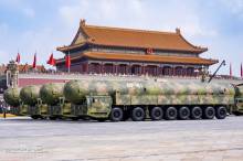 Hobby Boss 82964 - DF-61 ICBM