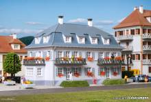 Kibri 37169 - Spur N Stadthaus mit Balkon und Terasse