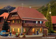 Kibri 38024 - Spur H0 Käserei Thal in Heimisbach inkl. Hausbeleuchtungs-Startset, Funktionsbausatz