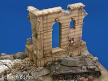 Royal Model RM003 - Russia monument ruin
