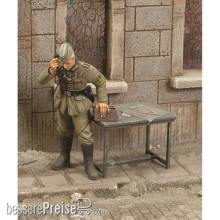 Royal Model RM188 - Gefreiter Signals 1941