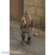 Royal Model RM196 - Waffen SS Ardennes