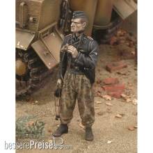 Royal Model RM417 - SS-Scharfuhrer Poland 1944