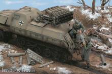 Royal Model RM451 - Panzerwerfer 42 Crew-Russia 42-3 Fig.