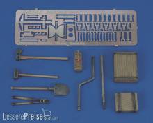 Royal Model RM457 - Panther/Jagdpanther Tools & Holders-WWII