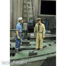 Royal Model RM536 - U.S. sailor and navy officer-WWII