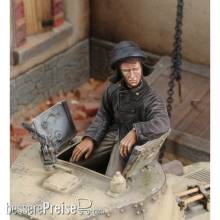 Royal Model RM546 - M13/40 Tanker-WWII