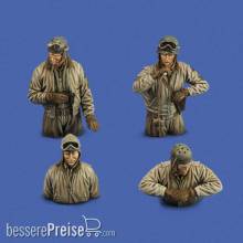 Royal Model RM932 - U.S. tank crew WWII