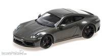 Minichamps 410063001 - PORSCHE 911 (992) CARRERA 4 GTS - 2019 - GREEN METALLIC