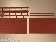 Auhagen 41205 - Ziegelmauern mit Zahnfriesvarianten rot