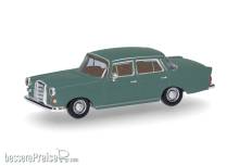Herpa 420457-004 - Mercedes-Benz 200 Heckflosse, moosgrün