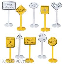 Bachmann 42204 - Railroad & Street Signs (24 pieces) (HO Scale)