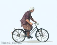 Preiser 45068 - LGB Bäuerin auf Fahrrad