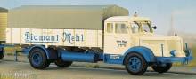 Weinert 4562 - Krupp Titan mit Pritsche und Plane