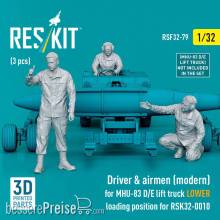 ResKit Models RSF32-0079 - Driver & airmen (modern) (3 pcs) (MHU-83 D/E lift truck LOWER loading position for RSK32-0010) (3D Printed)