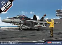 Academy 12560 - 1/72 Ea-18G Vaq-141 Shadowhawks