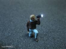 Schönwitz 50054 - Figur mit LED Taschenlampe H0