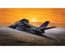 Italeri 510000189 - 1:72 F-117A STEALTH NIGHTHAWK