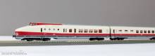 Kres 51003320 - Triebzug VT18.16.10, Epoche V Museumszug, Lackierung Epoche III