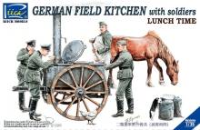 Riich Models RV35045 - German Field Kitchen with Soliders(cook &three German soldiers,food containers in 1:35