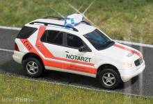 Busch 5631 - Notarzt Mercedes M-Klasse
