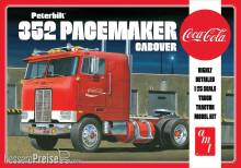 Round2 591090 - 1/25 Peterbilt 352 Pacemaker