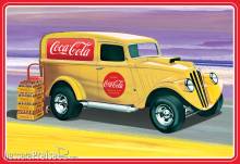 Round2 591406 - 1/25 1933 Willys Panel Coke