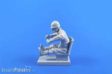CMK 129-F48310 - US Driver WWII for CMK M29 Weasel kit in 1:48