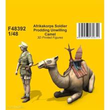 CMK F48392 - 1:48 Afrikakorps Soldier Prodding Unwilling Camel 1/48
