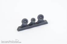 CMK 129-Q72308 - A-4C(late)and later Skyhawk Wheels (late type w.plain hubs) in 1:72